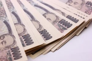 住宅購入に関するお金の話　～住宅ローン利用と現金一括支払い～