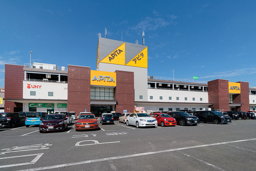 アピタ鳴海店 自動車約6分(営業時間 午前9:00〜午後9:00)