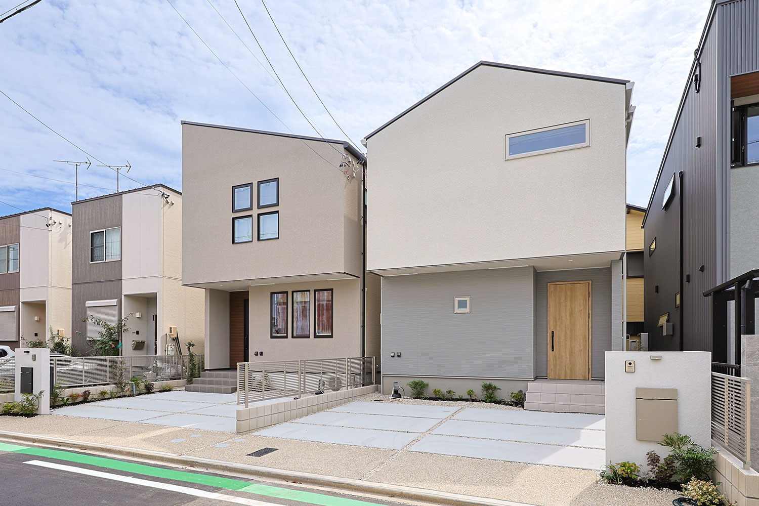 T-2（御成約済み）、T-1／太陽光発電＆HEMSでエコな暮らしが叶う住まい。4線利用可で都心へのアクセスも良好！