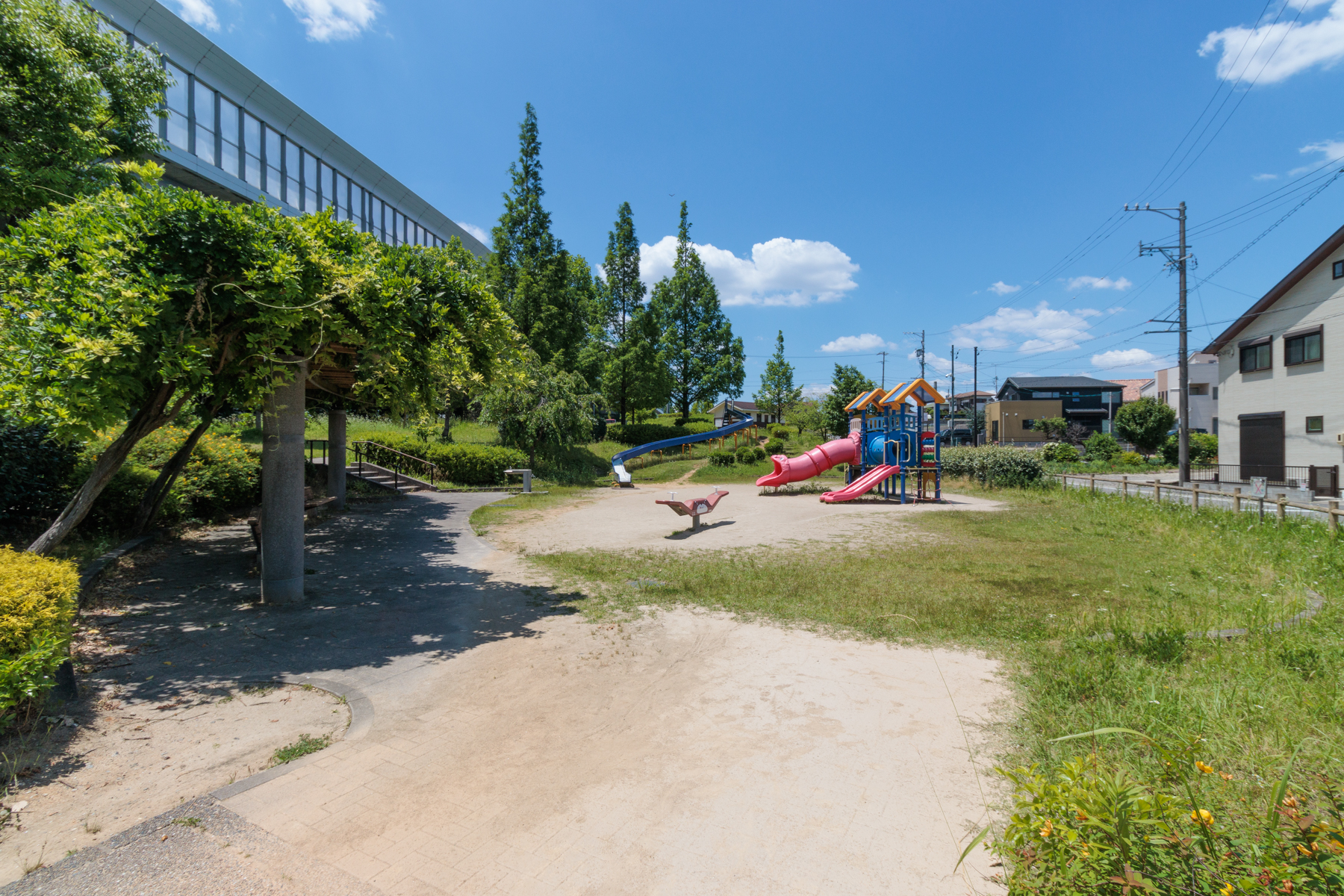 若園緑地　徒歩約3分