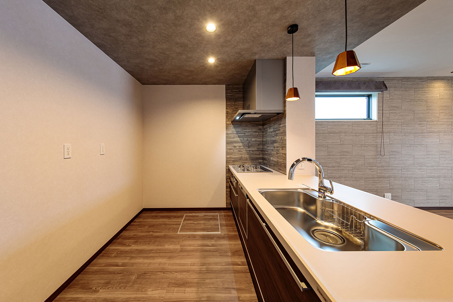 T-3／毎日使う場所だからこそより便利にお使いいただけるよう、設備や仕様にこだわったキッチンを採用。