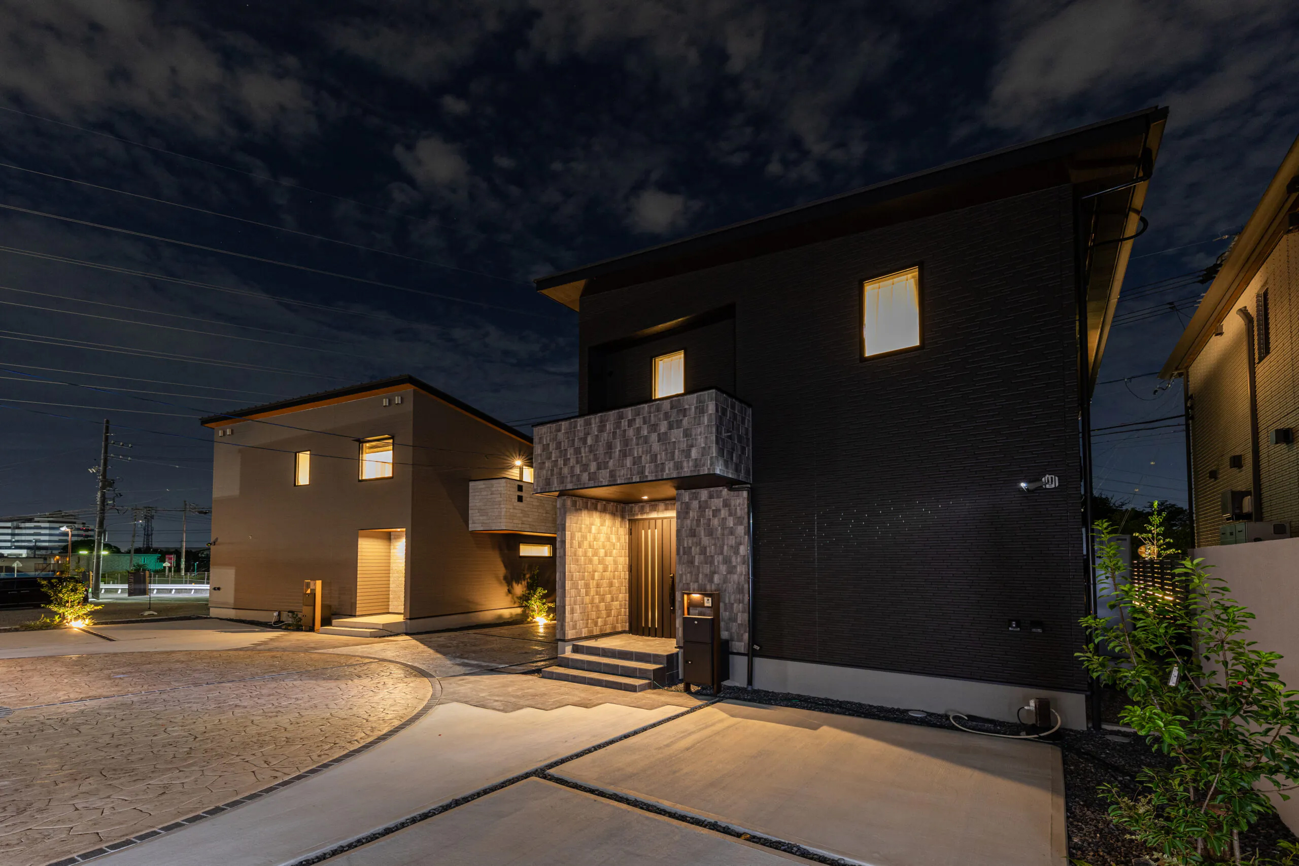 【4棟の絶妙な配置が街に表情をもたらす_名古屋市緑区の家-2】