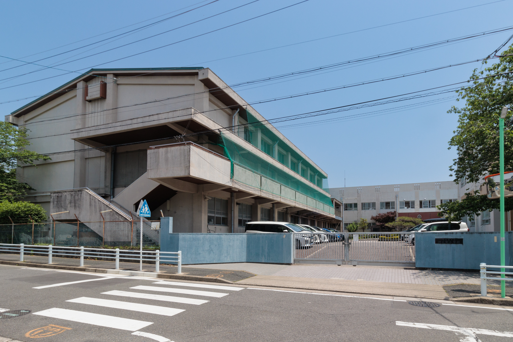 神の倉小学校 徒歩約10分