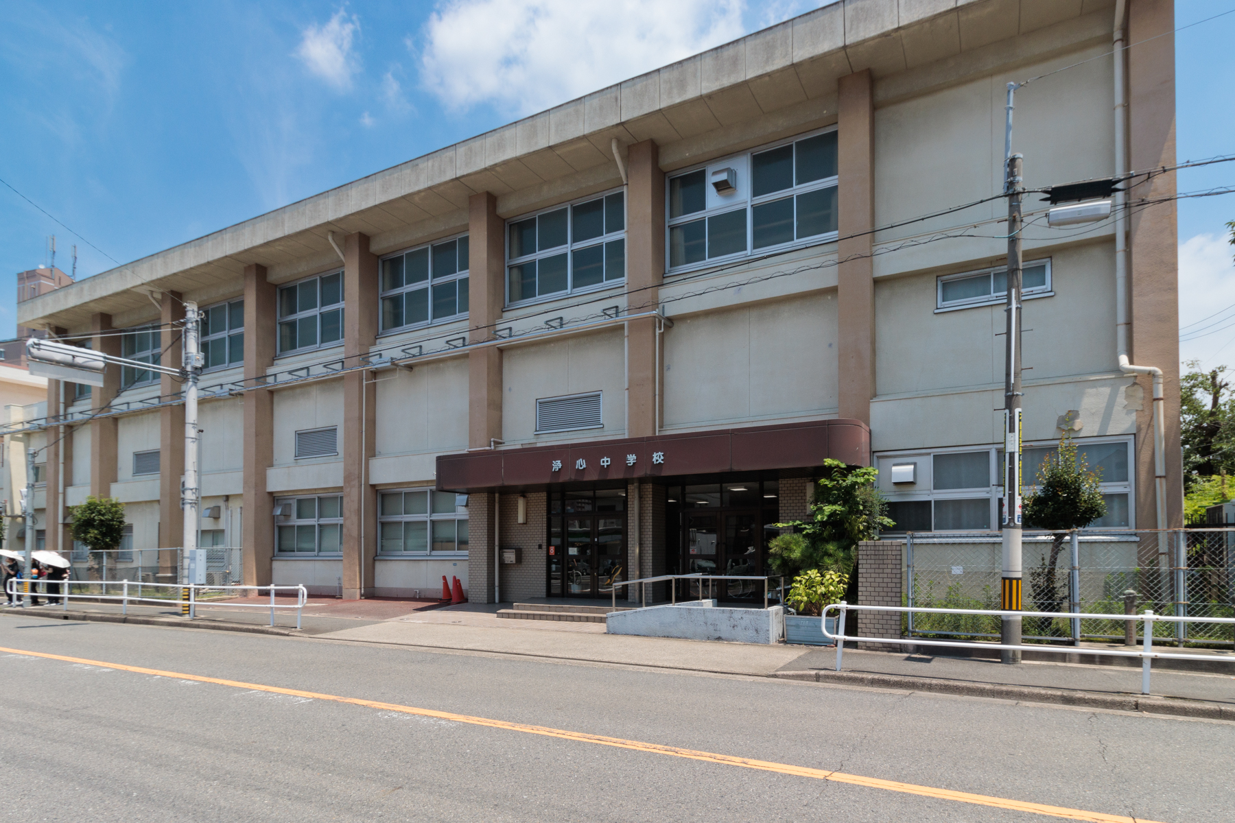 浄心中学校の外観