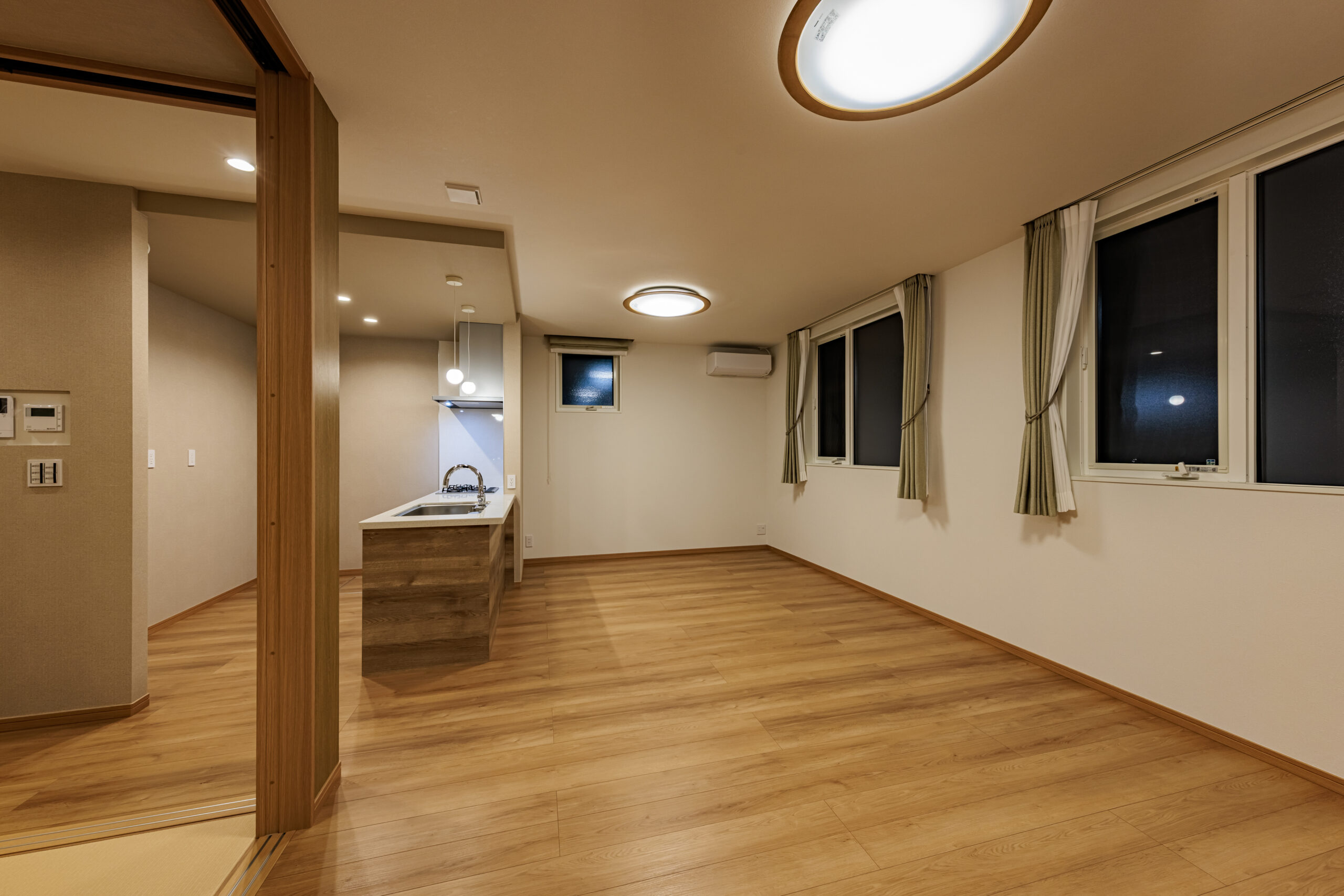 T-2／LDK（夕景）