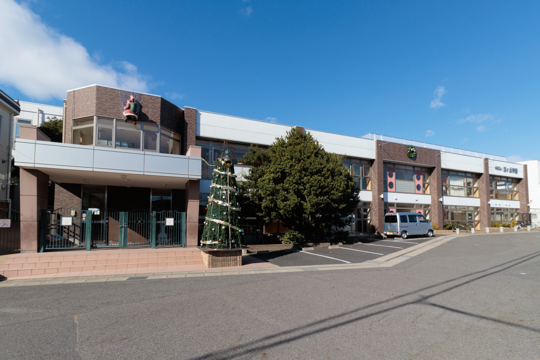 あさひがおかこども園　徒歩約6分