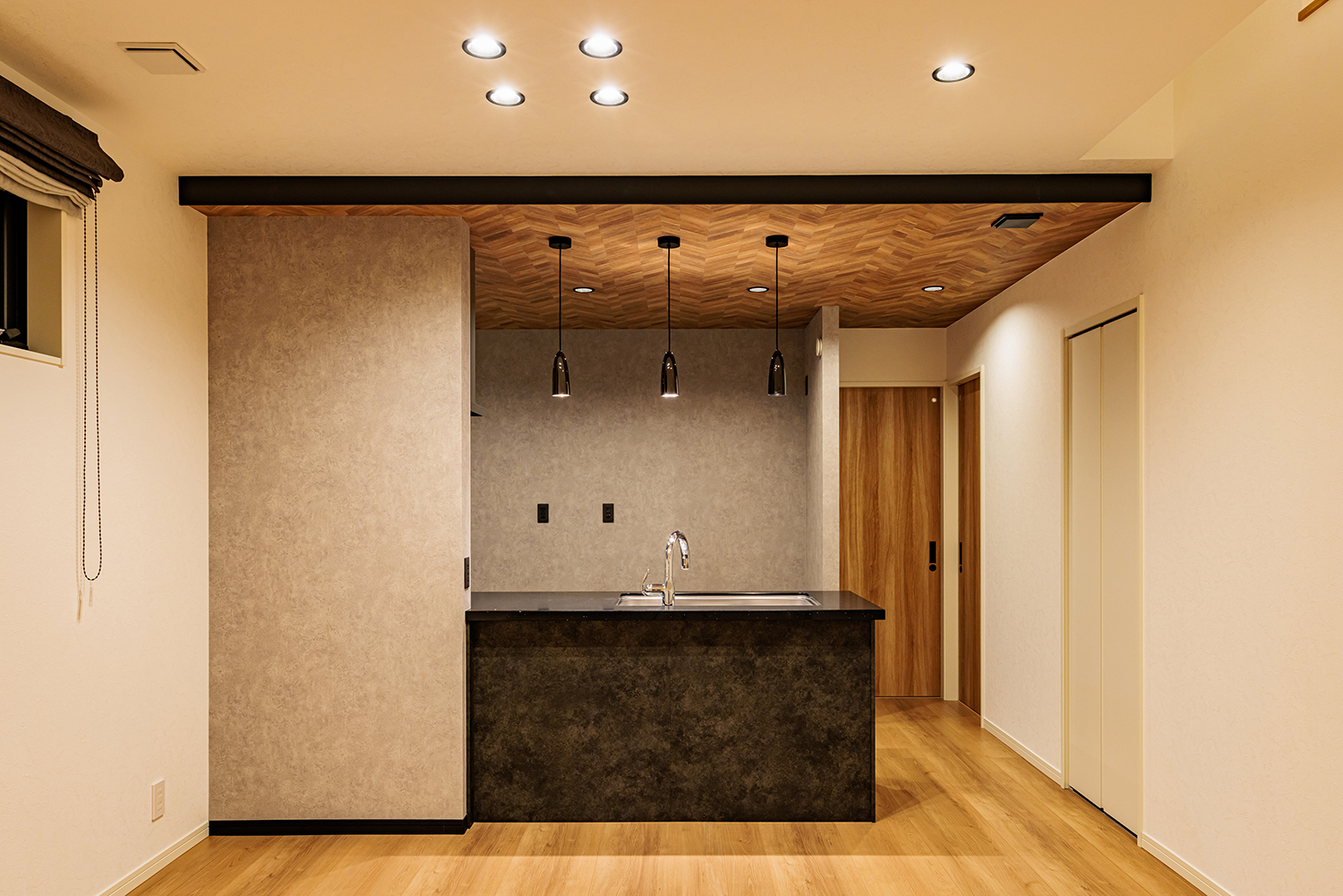 T-3／夜間ダイニング