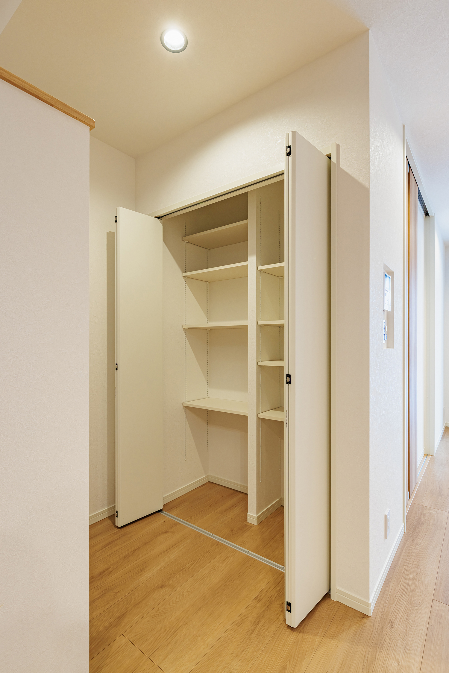 T-3／リビング収納