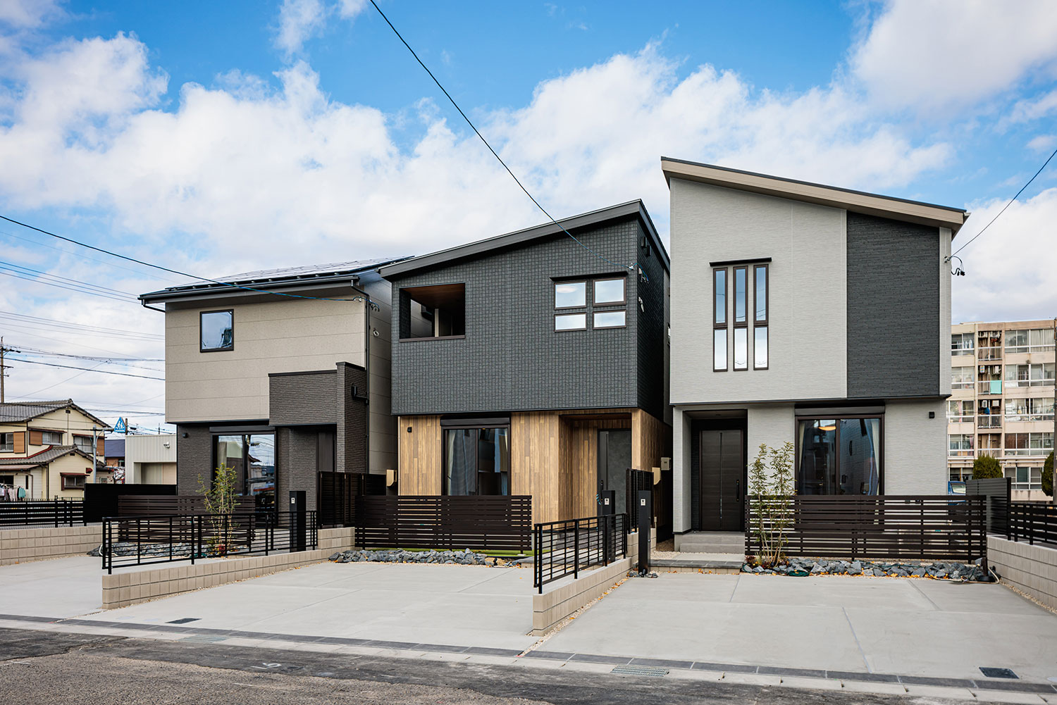 T-1、T-2（ご成約済み）、T-3／外観