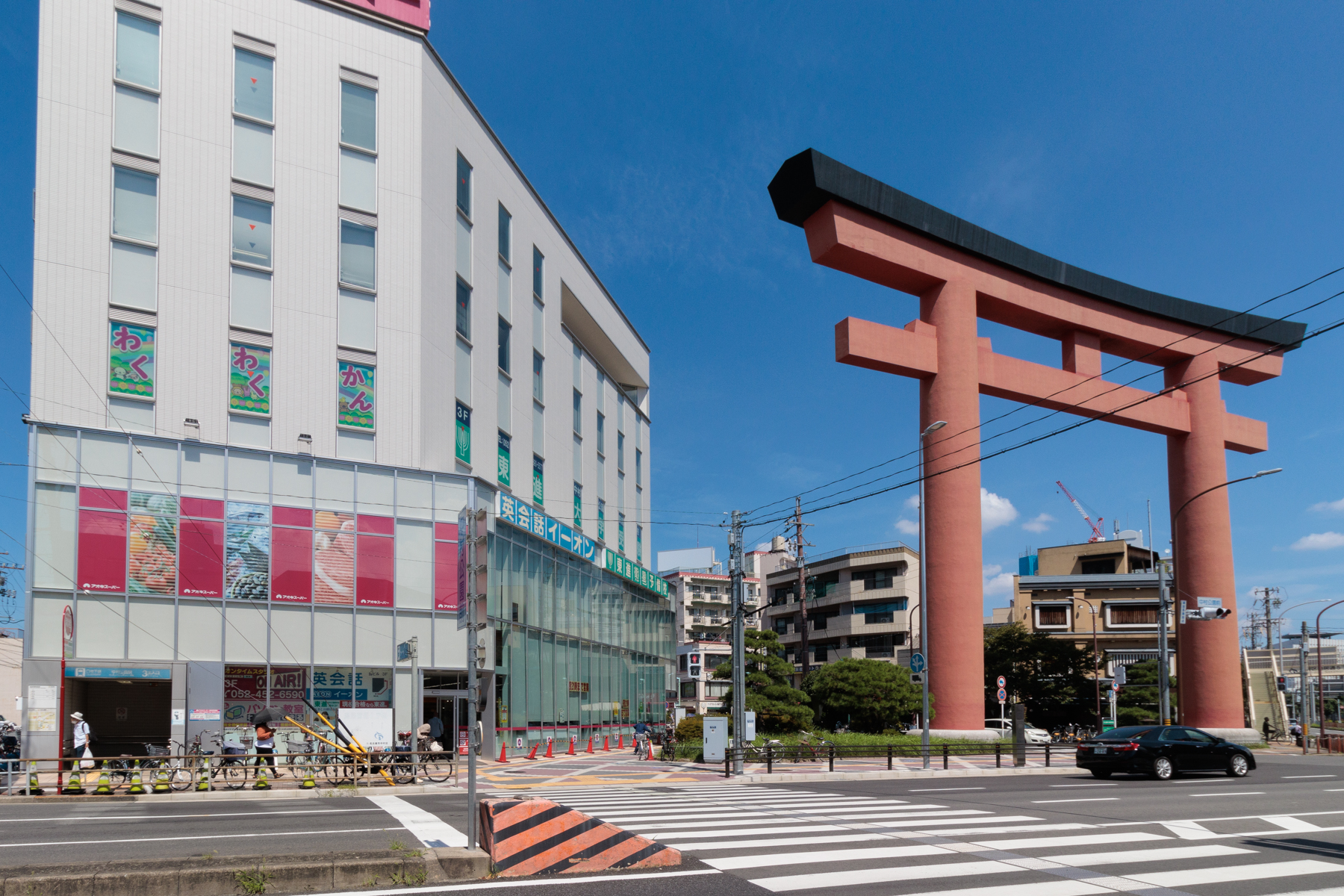 地下鉄東山線「中村公園」駅　徒歩約8分