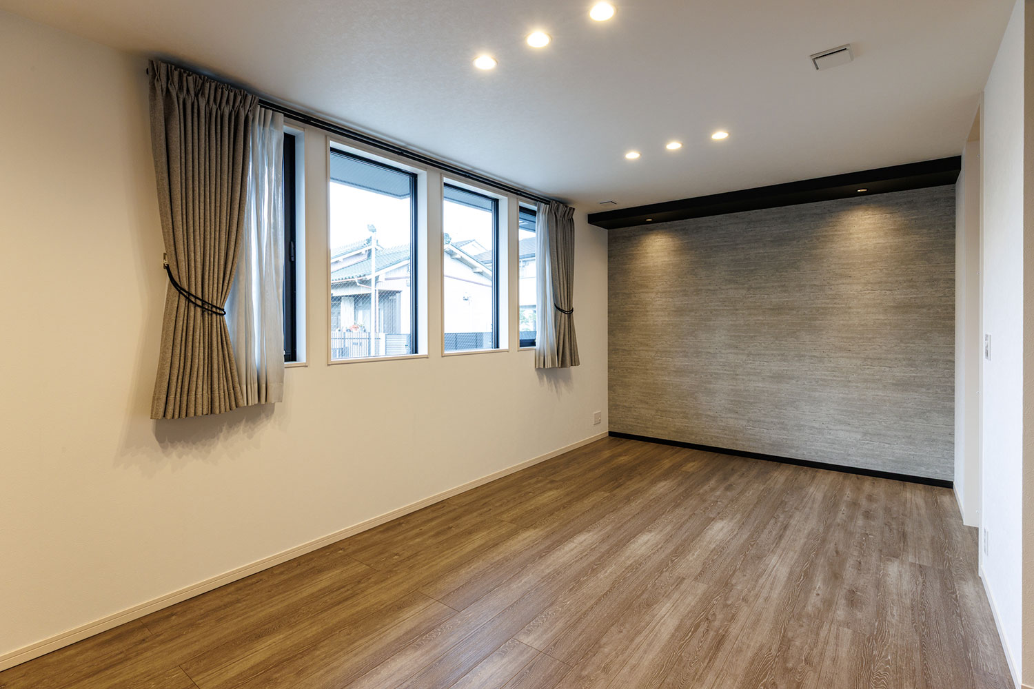 T-1/リビングダイニング