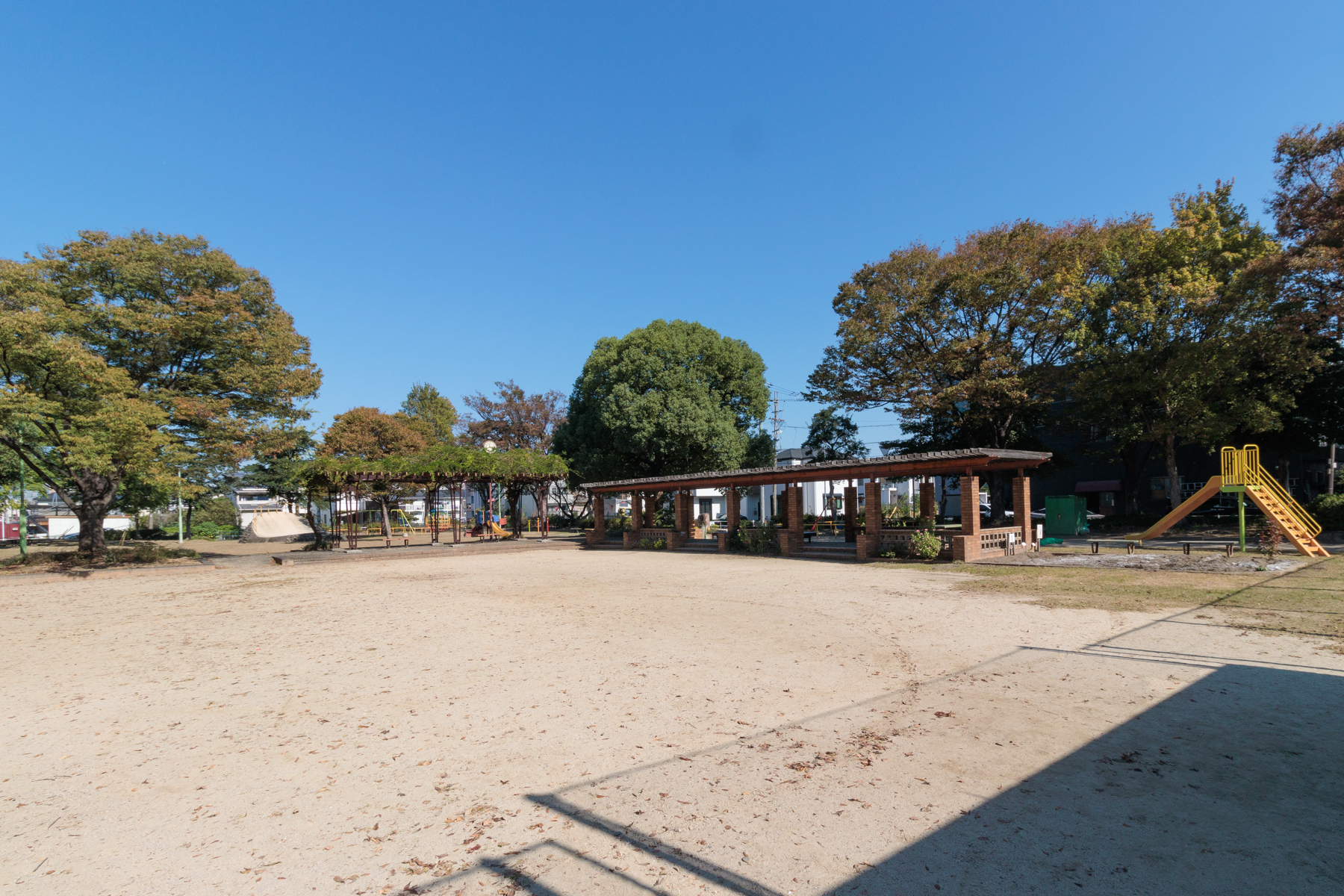 宮塚公園 徒歩約3分