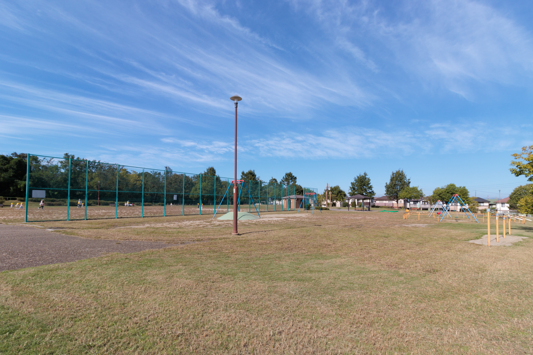 平池中央公園 徒歩約6分