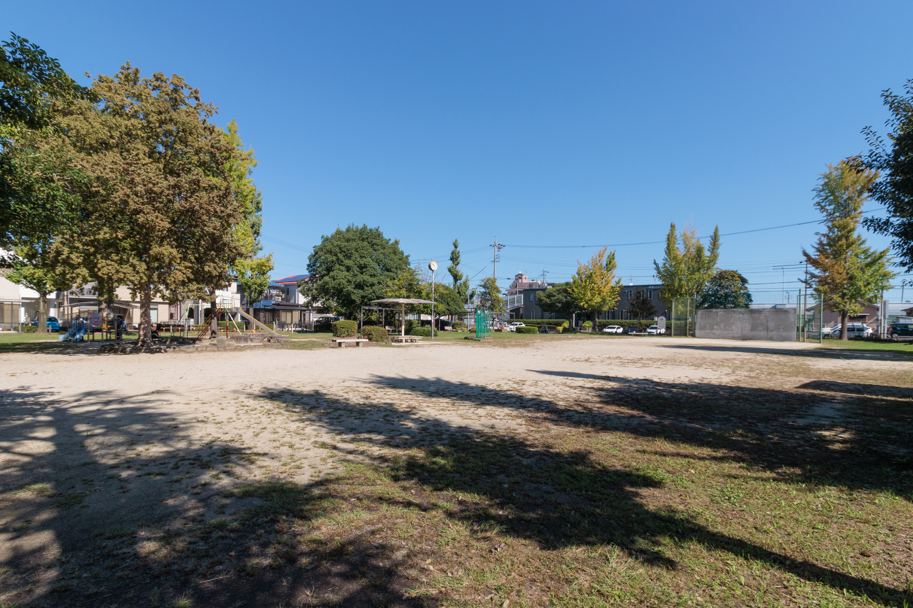 藪田公園　徒歩約8分