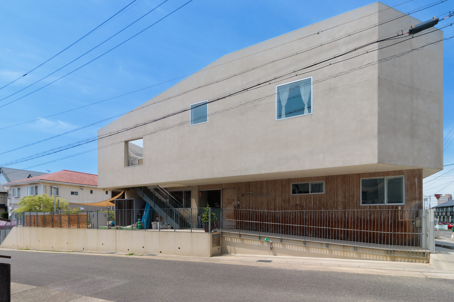 植田にじの花保育園 徒歩約5分